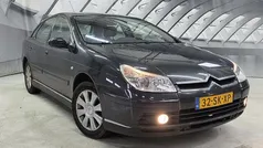 Grijs Gebruikt 2006 Citroën C5 Exclusive Hatchback | € 1.399 (Eerlijke prijs)