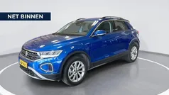 Gebruikt 2024 VW T-Roc Edition SUV | € 33.740 (Eerlijke prijs)