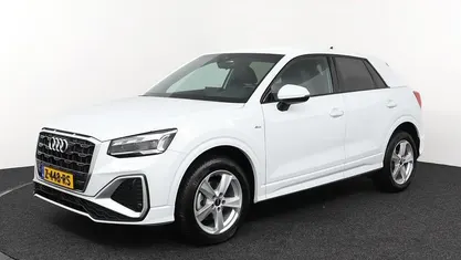 Wit Gebruikt 2024 Audi Q2 S-Line SUV | € 32.995 (Eerlijke prijs)