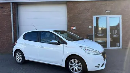 Occasion Peugeot 208 Style 82 PK (60 kW) 2015 Hatchback