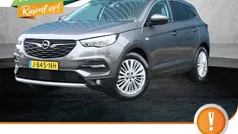 Grijs Gebruikt 2020 Opel Grandland X Innovation SUV | € 18.725 (Eerlijke prijs)