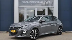 Grijs Gebruikt 2024 Peugeot 208 Allure Hatchback | € 19.900 (Eerlijke prijs)