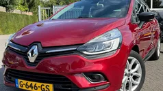 Rood Gebruikt 2018 Renault Clio IV Intens Hatchback | € 10.000 (Goede deal)