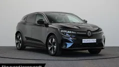 Zwart Nieuw 2025 Renault Mégane Komfort Hatchback | € 36.990 (Goede deal)