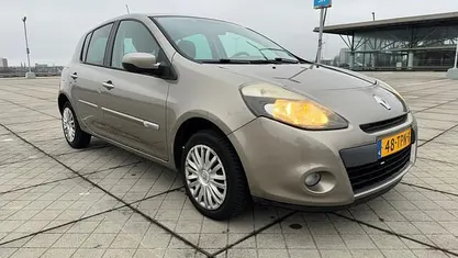 Occasion Renault Clio IV Authentique 75 PK (55 kW) 2012 Hatchback