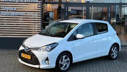 Occasion 2016 Toyota Yaris Hatchback | € 13.950 (Eerlijke prijs)