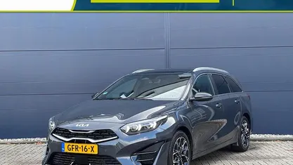 Grijs Occasion 2024 Kia Ceed Sportswagon GT-Line Stationwagen | € 29.835 (Eerlijke prijs)