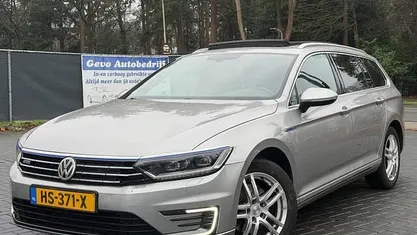 Occasion VW Passat Highline 156 PK (114 kW) 2015 Grijs Stationwagen