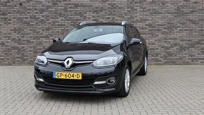 Zwart Occasion 2015 Renault Mégane GrandTour LIMITED Stationwagen | € 4.950 (Eerlijke prijs)
