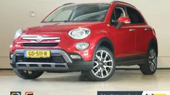 Rood, metallic lak Gebruikt 2015 Fiat 500X Cross SUV | € 11.900 (Eerlijke prijs)