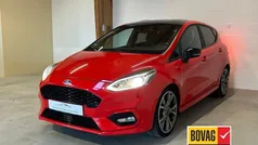 Rood Gebruikt 2018 Ford Fiesta ST-Line Hatchback | € 12.495 (Eerlijke prijs)