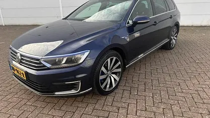 Gebruikt 2016 VW Passat GTE Stationwagen | € 9.250 (Goede deal)