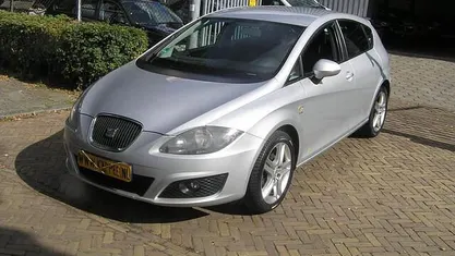 Grijs Gebruikt 2013 Seat Leon Copa Hatchback | € 3.750 (Eerlijke prijs)