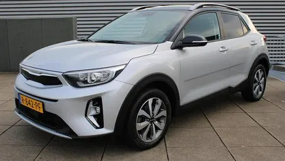 Occasion 2022 Kia Stonic SUV | € 19.895 (Eerlijke prijs)