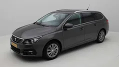 Gebruikt 2017 Peugeot 308 Premium Stationwagen | € 9.950 (Goede deal)
