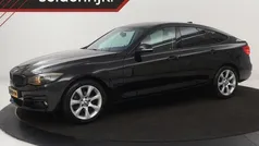Zwart Gebruikt 2015 BMW 320 Hatchback | € 12.400 (Eerlijke prijs)