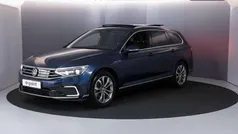 Gebruikt 2022 VW Passat Business Sedan | € 29.949 (Eerlijke prijs)