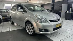 Grijs Gebruikt 2008 Toyota Verso Luna MPV | € 7.350 (Eerlijke prijs)