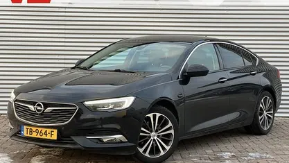 Occasion 2018 Opel Insignia Innovation Hatchback | € 15.900 (Eerlijke prijs)