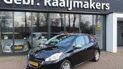 Gebruikt 2014 Peugeot 208 Hatchback | € 5.900 (Eerlijke prijs)