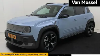 Blauw Occasion 2025 Renault R4 Komfort SUV | € 33.440 (Eerlijke prijs)