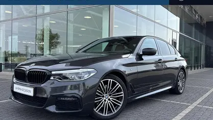 Grijs Gebruikt 2020 BMW 520 Executive Sedan | € 32.950 (Eerlijke prijs)