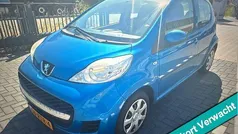 Blauw Gebruikt 2011 Peugeot 107 Hatchback | € 3.250 (Eerlijke prijs)
