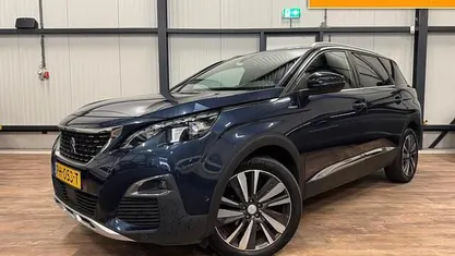 Gebruikt 2017 Peugeot 5008 GT-line MPV | € 12.490 (Eerlijke prijs)