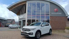 Wit Gebruikt 2020 VW T-Cross Business SUV | € 23.445 (Eerlijke prijs)