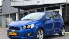Blauw, metallic lak Gebruikt 2011 Chevrolet Aveo LTZ Hatchback | € 2.450 (Eerlijke prijs)