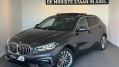 Grijs Gebruikt 2021 BMW 118 Executive Hatchback | € 19.950 (Super prijs)