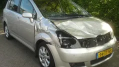 Grijs Gebruikt 2007 Toyota Verso MPV | € 1.675 (Goede deal)
