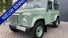 Groen Gebruikt 2015 Land Rover Defender Heritage SUV | € 69.995 (Eerlijke prijs)