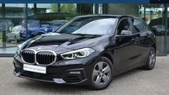Zwart Gebruikt 2020 BMW 118 Executive Hatchback | € 22.450 (Eerlijke prijs)