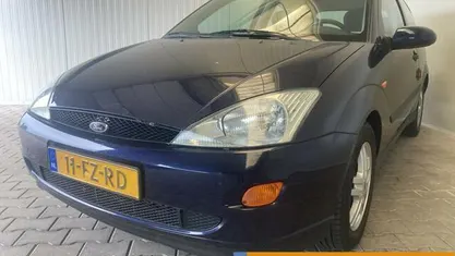 Occasion Ford Focus Trend 101 PK (74 kW) 2000 Hatchback