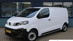 Wit Gebruikt 2024 Peugeot Expert Van | € 23.172 (Eerlijke prijs)