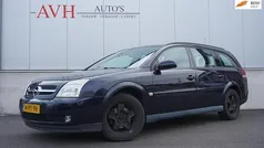 Blauw Gebruikt 2004 Opel Vectra Comfort Stationwagen | € 1.750 (Eerlijke prijs)