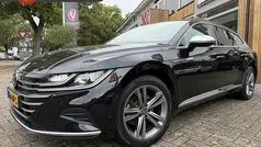 Zwart Gebruikt 2021 VW Arteon R-line Stationwagen | € 28.500 (Eerlijke prijs)