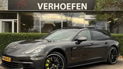 Occasion Porsche Panamera Sport Turismo 330 PK (242 kW) 2018 Grijs (metallic) Stationwagen