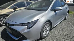 Grijs Gebruikt 2022 Toyota Corolla Business Edition Hatchback | € 21.440 (Eerlijke prijs)
