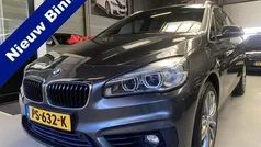 Grijs Gebruikt 2017 BMW 218 Executive Stationwagen | € 14.750 (Eerlijke prijs)