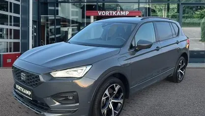 Grijs (metallic) Gebruikt 2021 Seat Tarraco FR SUV | € 29.999 (Goede deal)