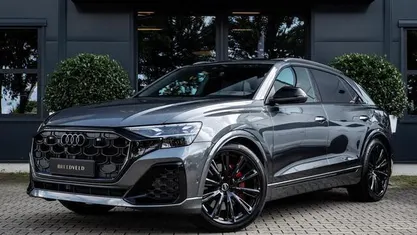 Occasion 2024 Audi Q8 Competition SUV | € 104.500 (Super prijs)