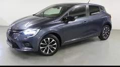Gebruikt 2022 Renault Clio V Zen Hatchback | € 15.445 (Eerlijke prijs)
