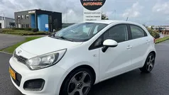 Gebruikt 2013 Kia Rio 2 Hatchback | € 2.950 (Super prijs)