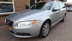 Grijs Gebruikt 2012 Volvo V70 Stationwagen | € 10.950 (Eerlijke prijs)