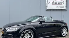 Zwart, metallic lak Gebruikt 2013 Audi TT Roadster S-Line Cabriolet | € 17.495 (Eerlijke prijs)