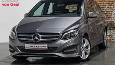 Grijs Gebruikt 2016 Mercedes B180 Ambition MPV | € 12.995 (Eerlijke prijs)