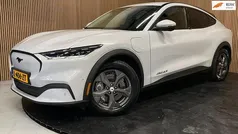 Gebruikt 2021 Ford Mustang Mach-E SUV | € 25.895 (Eerlijke prijs)
