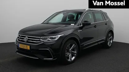 Zwart Occasion 2024 VW Tiguan Business SUV | € 42.900 (Goede deal)